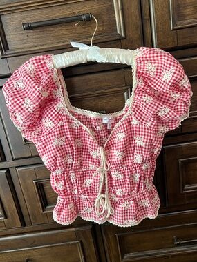 one clothing Red Gingham Lace-Trim Tie-Front Top